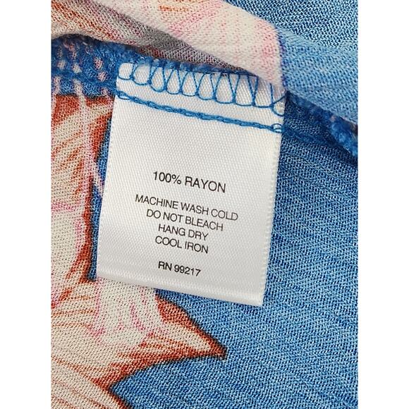 Signature Studio tropical Print Blouse Blue Pink Cap Sleeve Size 2X - Picture 8 of 9